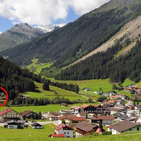 Weissstein Apartment