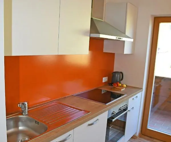 Weissstein Apartment *