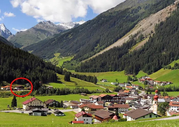 Weissstein Apartment